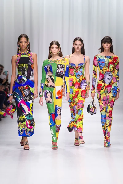 Look 57